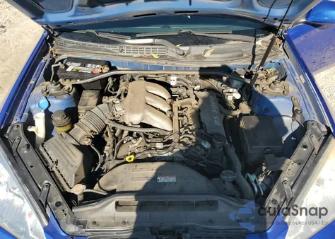 2010 Hyundai Genesis Coupe 3.8L из США, поврежденный, VIN KMHHU6KH3AU011545